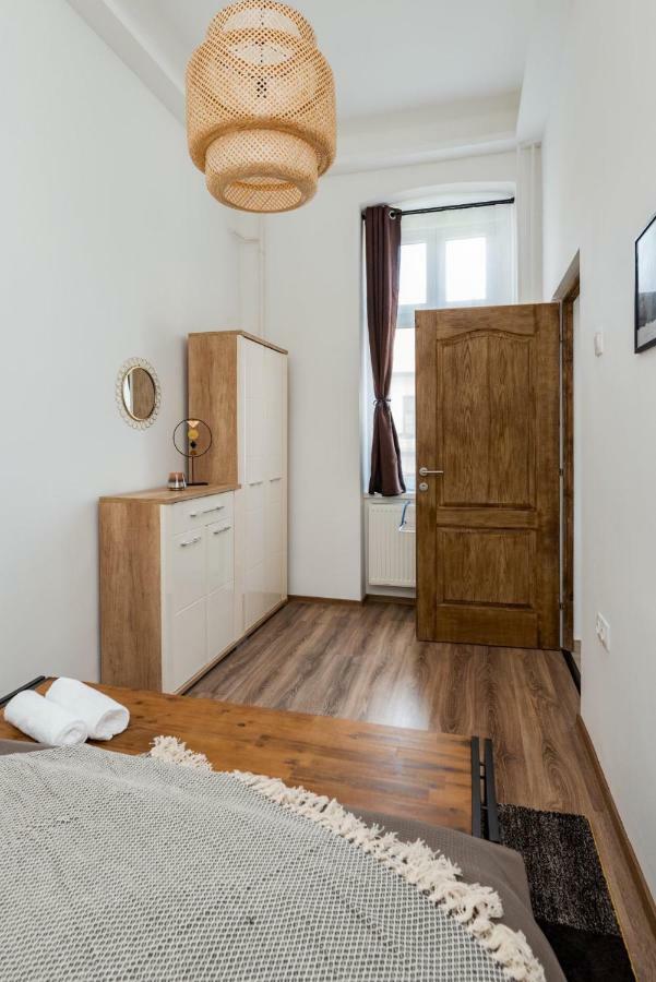 Central Kira Apartment Budapest Eksteriør bilde
